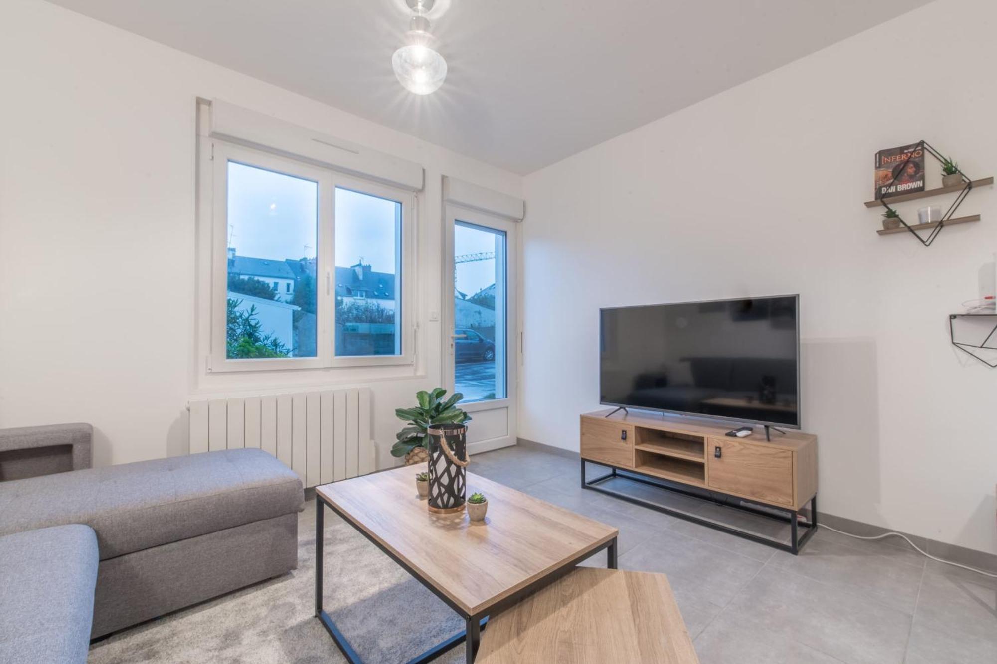 L'Urbain - 600M Gare - Parking Apartment Сен-Назар Екстериор снимка